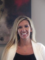Angela : Financial Coordinator